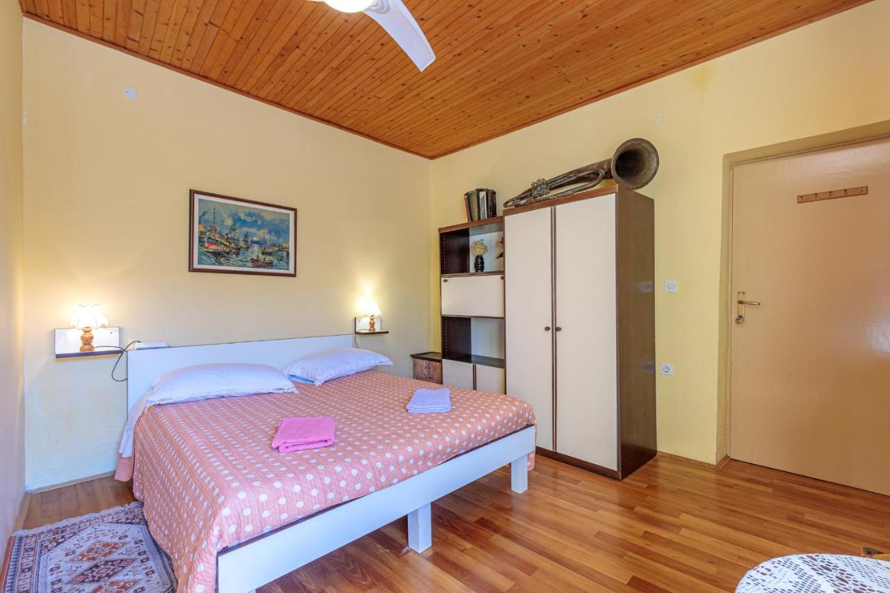 Rooms Nela Hum Luaran gambar